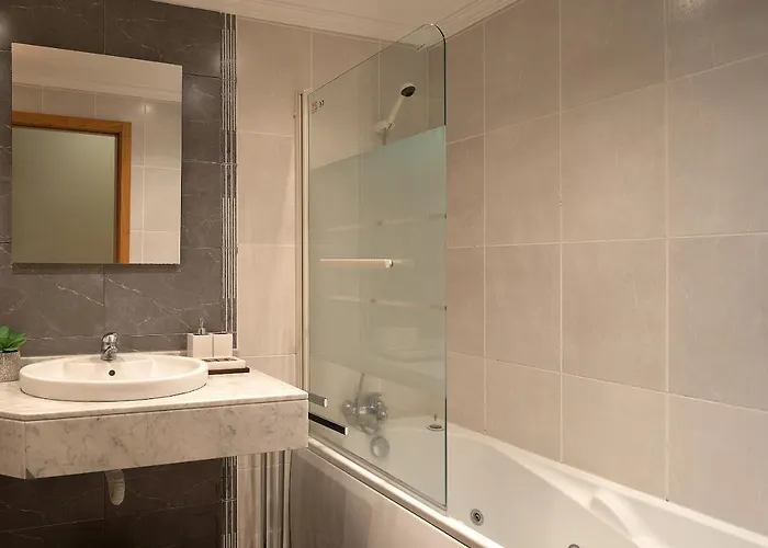 Vale E Mar Calheta (Madeira)