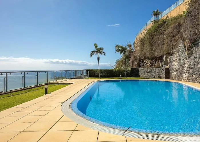 Vale E Mar * Calheta (Madeira)